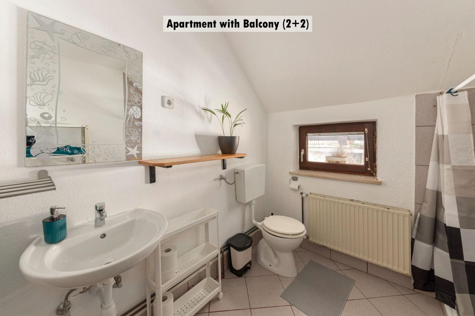 Apartments Farm House Uric Jesenice Ngoại thất bức ảnh
