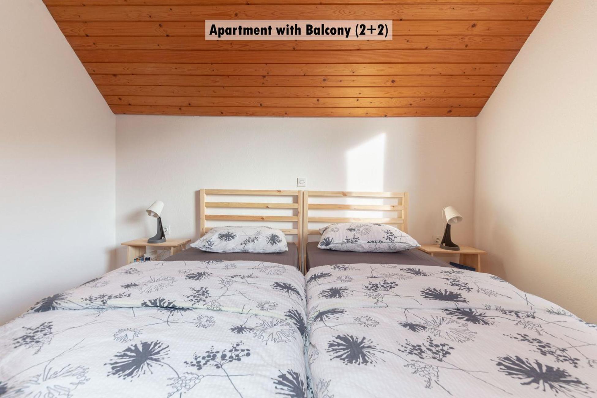 Apartments Farm House Uric Jesenice Ngoại thất bức ảnh